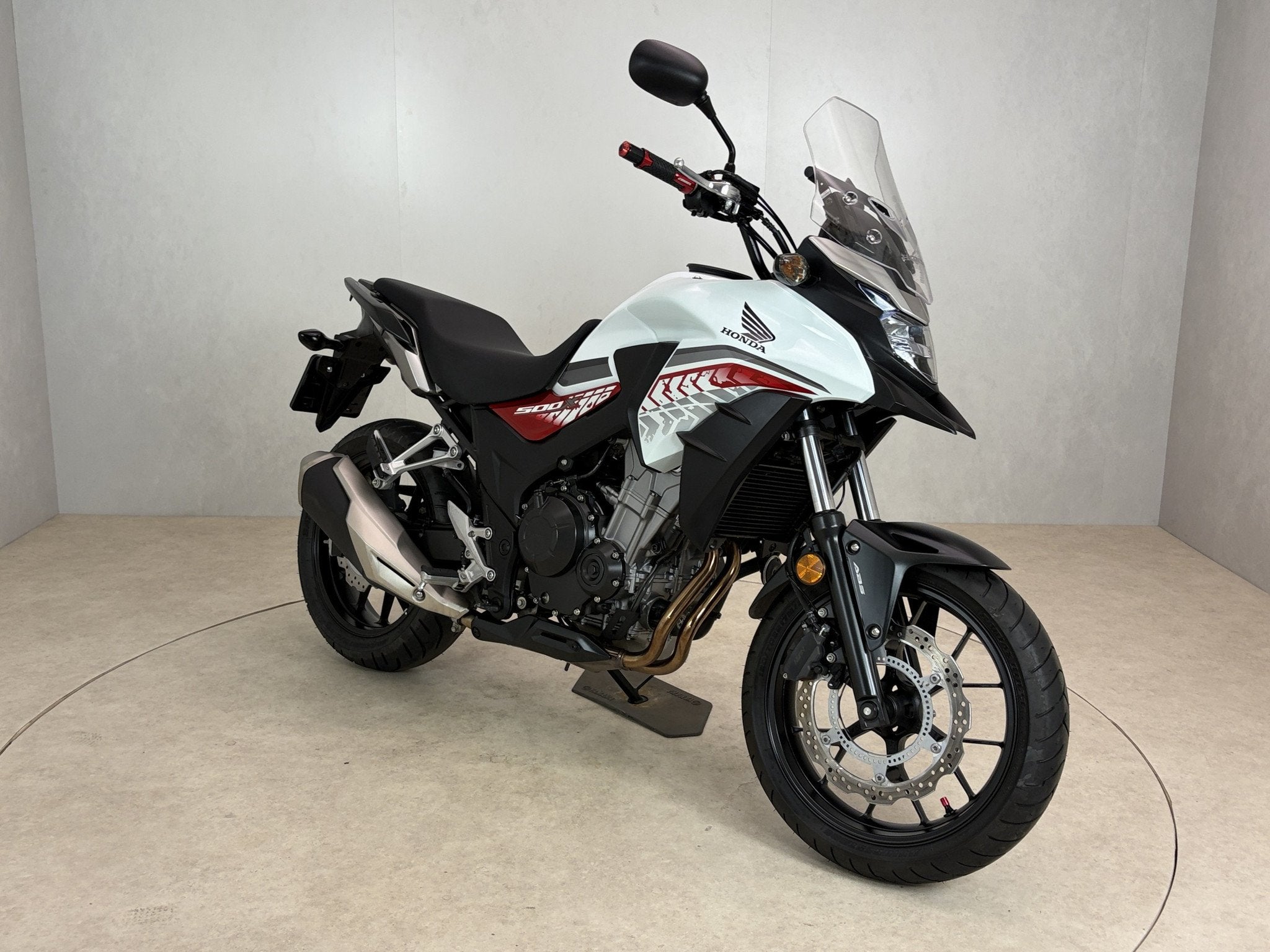 Honda CB 500 X ABS (bj 2017), Motoren, Cco@honda-eu.com, Stroombaan 4
1181 VX  Amstelveen, Honda Motor Europe Ltd, Toermotor