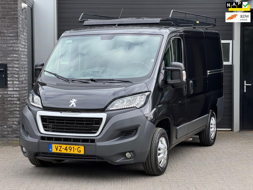 Peugeot Boxer 330 2.0 BlueHDI L1H1 Premium Pack 2x Schuifdeu, Voorwielaandrijving, Gebruikt, Euro 6, 4 cilinders
