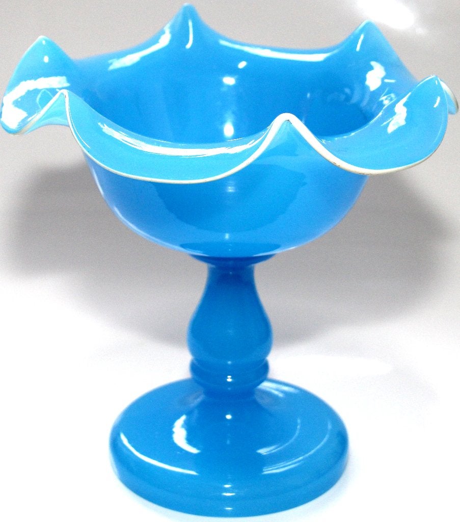Schitterende Antieke Blauw Opaline Glas Bokaal Vaas, Op voet, Blauw, Ophalen of Verzenden, 18 cm