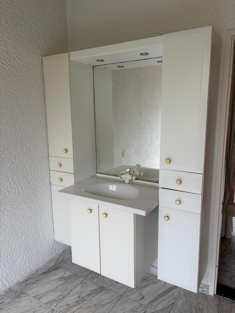 Badkamermeubel (MOET WEG), Huis en Inrichting, Badkamer | Badkamermeubels, Zo goed als nieuw, Minder dan 100 cm, 25 tot 50 cm