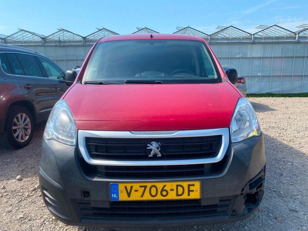 Peugeot Partner | 2017 | 120 1.6 BlueHDi 75 L1 XR | Export e, Voorwielaandrijving, Gebruikt, 4 cilinders, 23 km/l