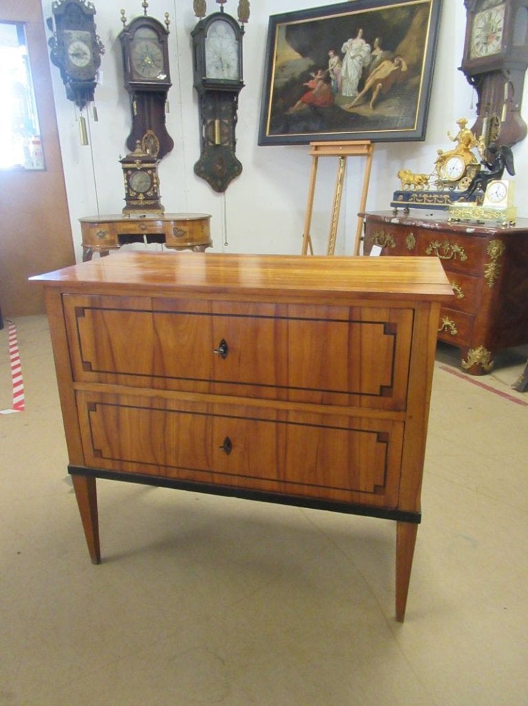 Oer 11475 ANTIEKE kersenhouten 2-laden commode (1810-1820), Ophalen