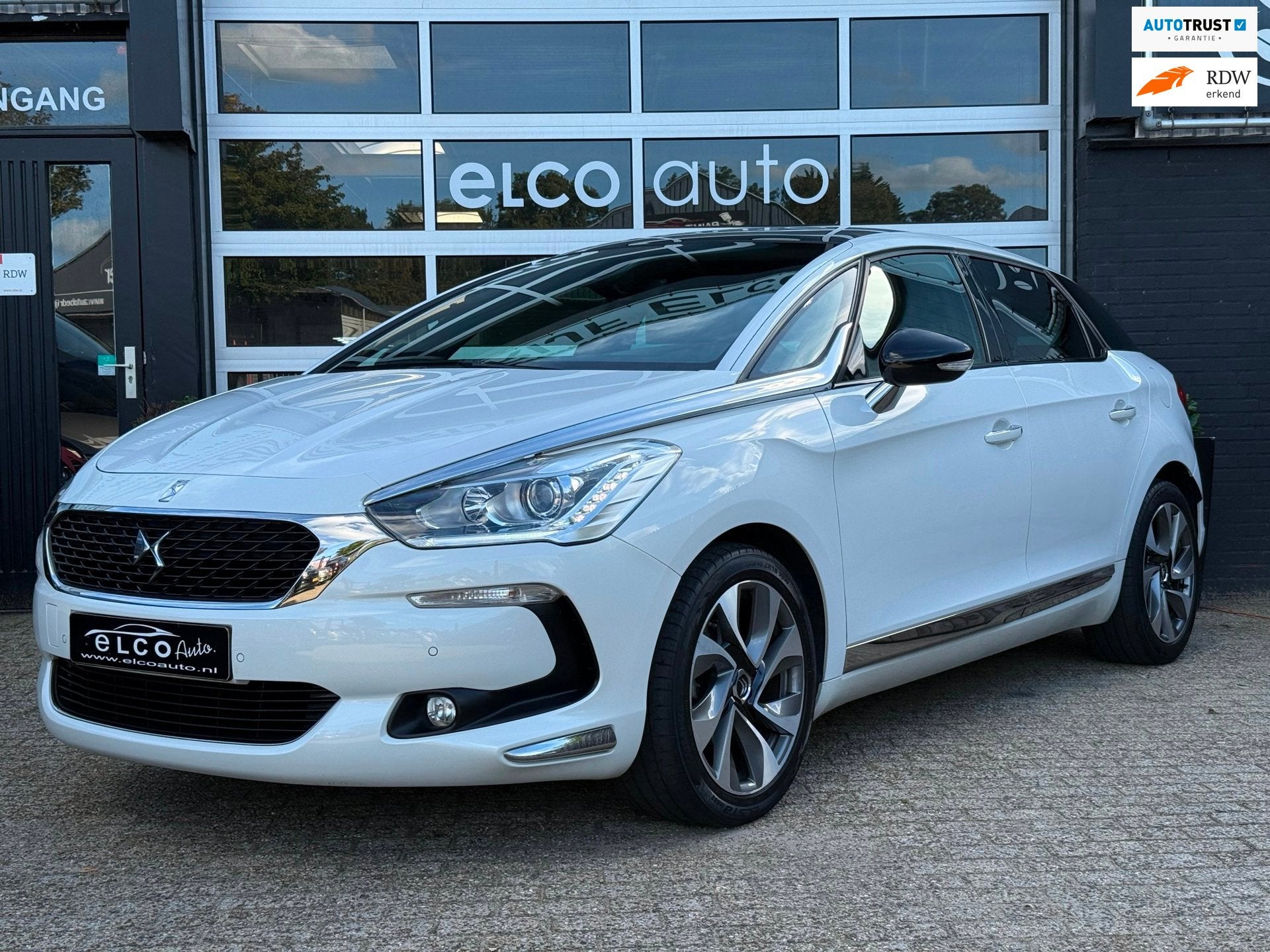 DS 5 1.6 165pk Business Executive / Pano / Alcantara, Auto's, Gebruikt, 4 cilinders, 1404 kg, Wit
