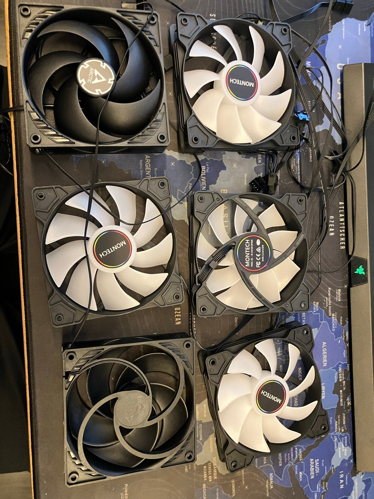 6x 120mm PC Fans (4x RGB, 2x Stealth) - Nieuw, Computers en Software, Ophalen of Verzenden, Nieuw, Luchtkoeling
