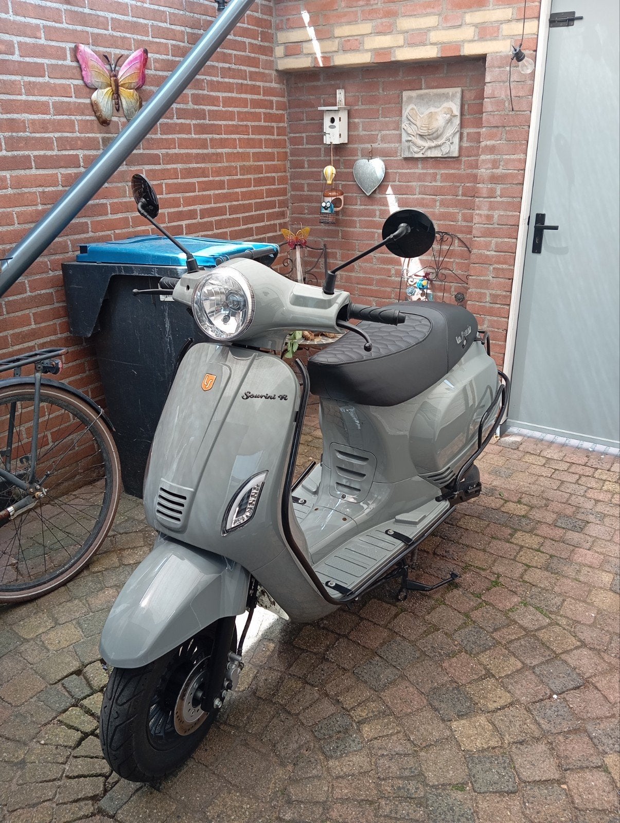 scooter snor, Fietsen en Brommers, Snorfietsen en Snorscooters, Zo goed als nieuw, Benzine, Ophalen, Overige merken