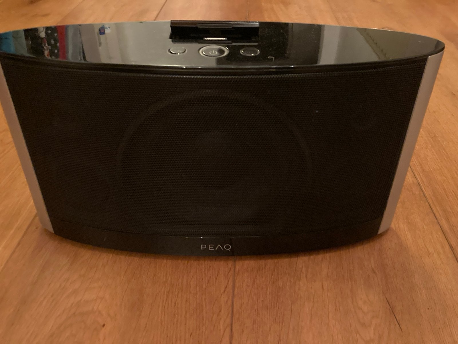 Weggeefprijs! PEAQ Personal Audio Docking Station PPA 500, Ophalen, Gebruikt