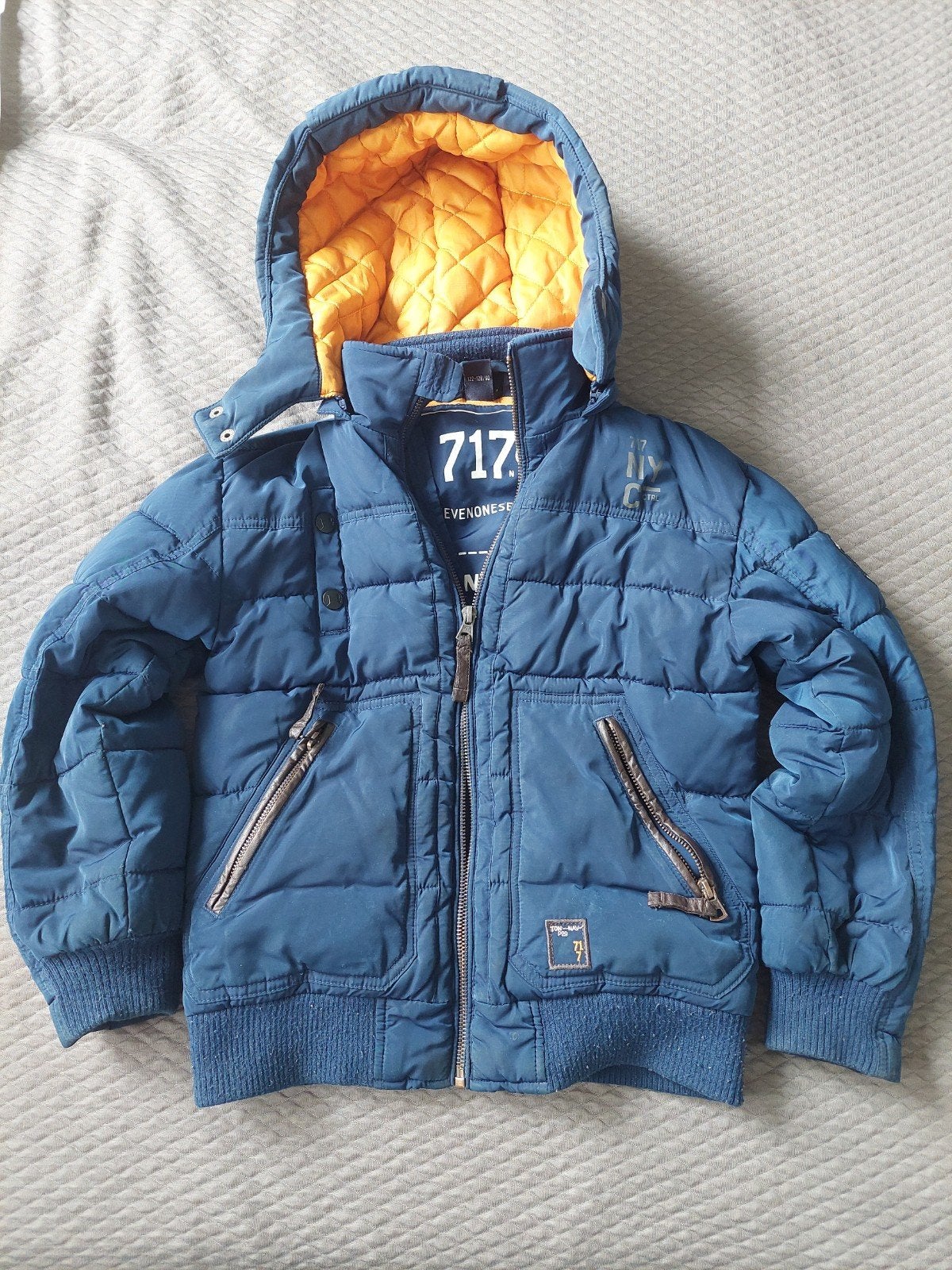 Stoere jongens winterjas maat 122/128 2/128 - rits defect, Gebruikt, Ophalen of Verzenden, Jongen, 717 Sevenoneseven