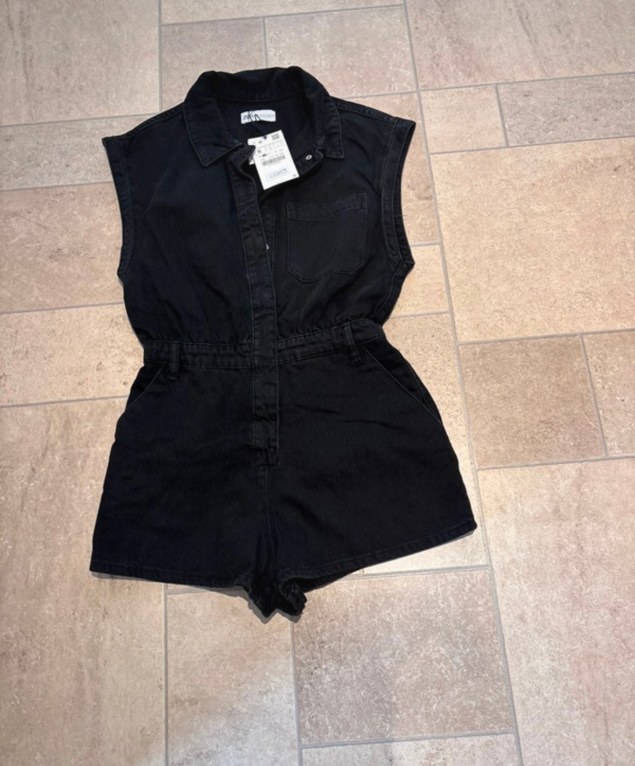 Zara jumpsuits maat s nieuw !, Kleding | Dames, Jumpsuits, Mi, Zwart, Nieuw, Mi
