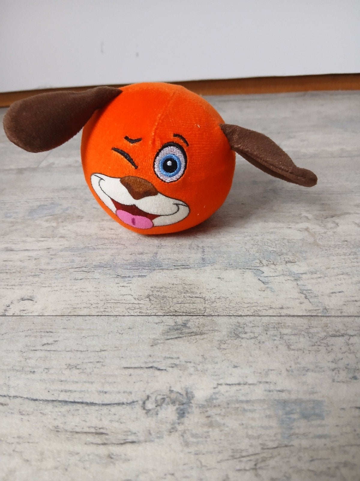 Leuke oranje knuffel squishy met gezichtje, Oranje, Gebruikt, Overige merken, Overige karakters