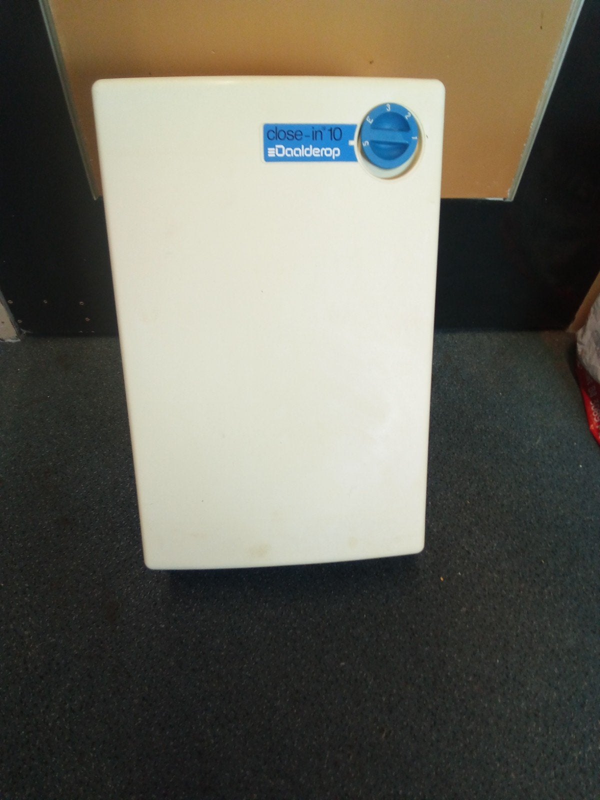Daalderop close in 10, Minder dan 20 liter, Ophalen of Verzenden, Gebruikt, Boiler