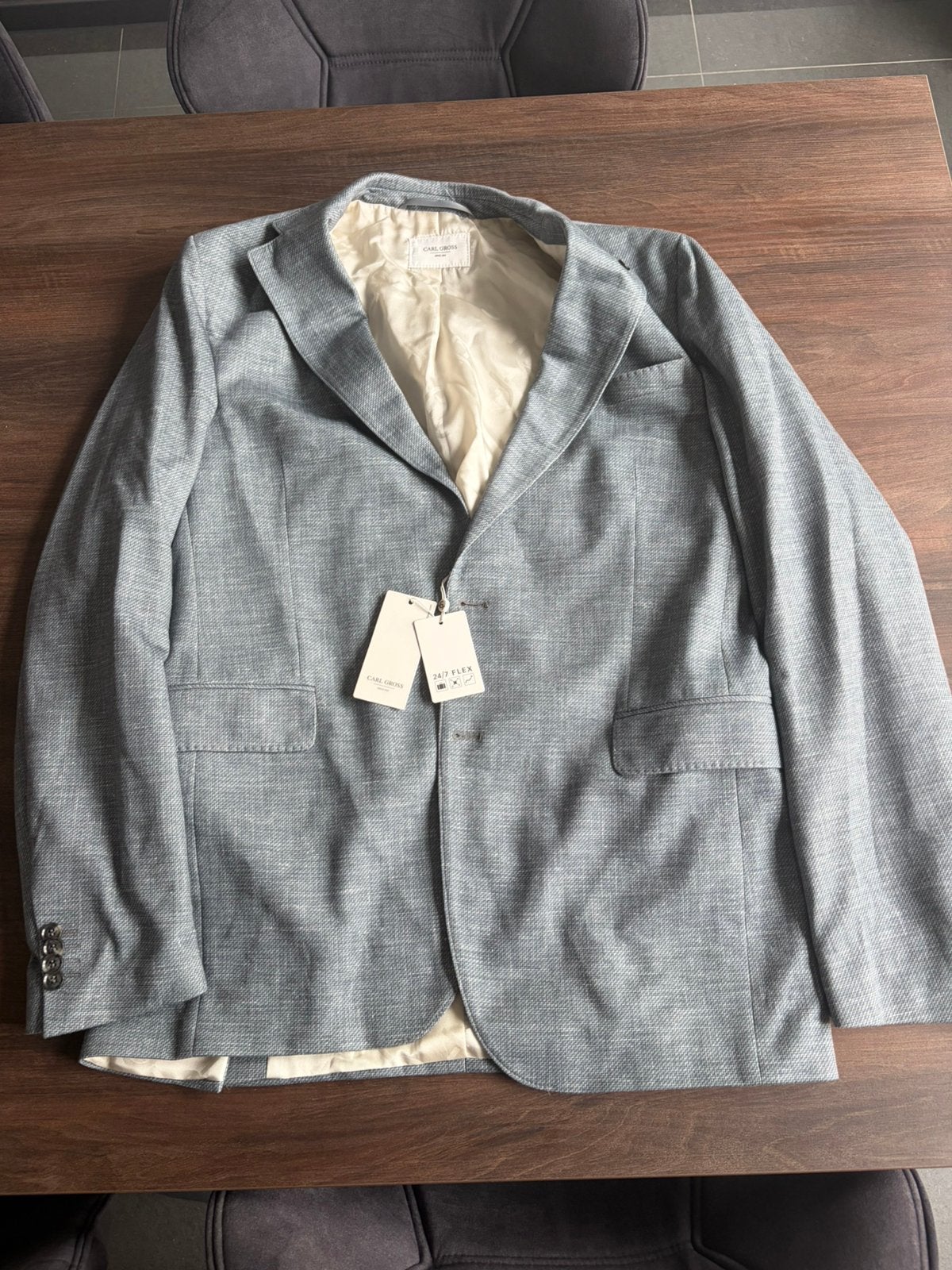 NIEUWE grijsgroene Blazer Carl Gross maat 106(L), Kleding | Heren, Kostuums en Colberts, Ophalen, Nieuw, Maat 52/54 (L), Overige kleuren
