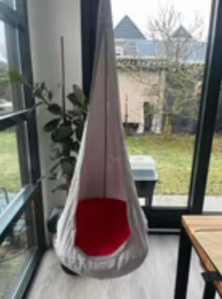 Comfortabele hangstoel van Ikea, Huis en Inrichting, Ophalen, Nieuw, Eén, Stof