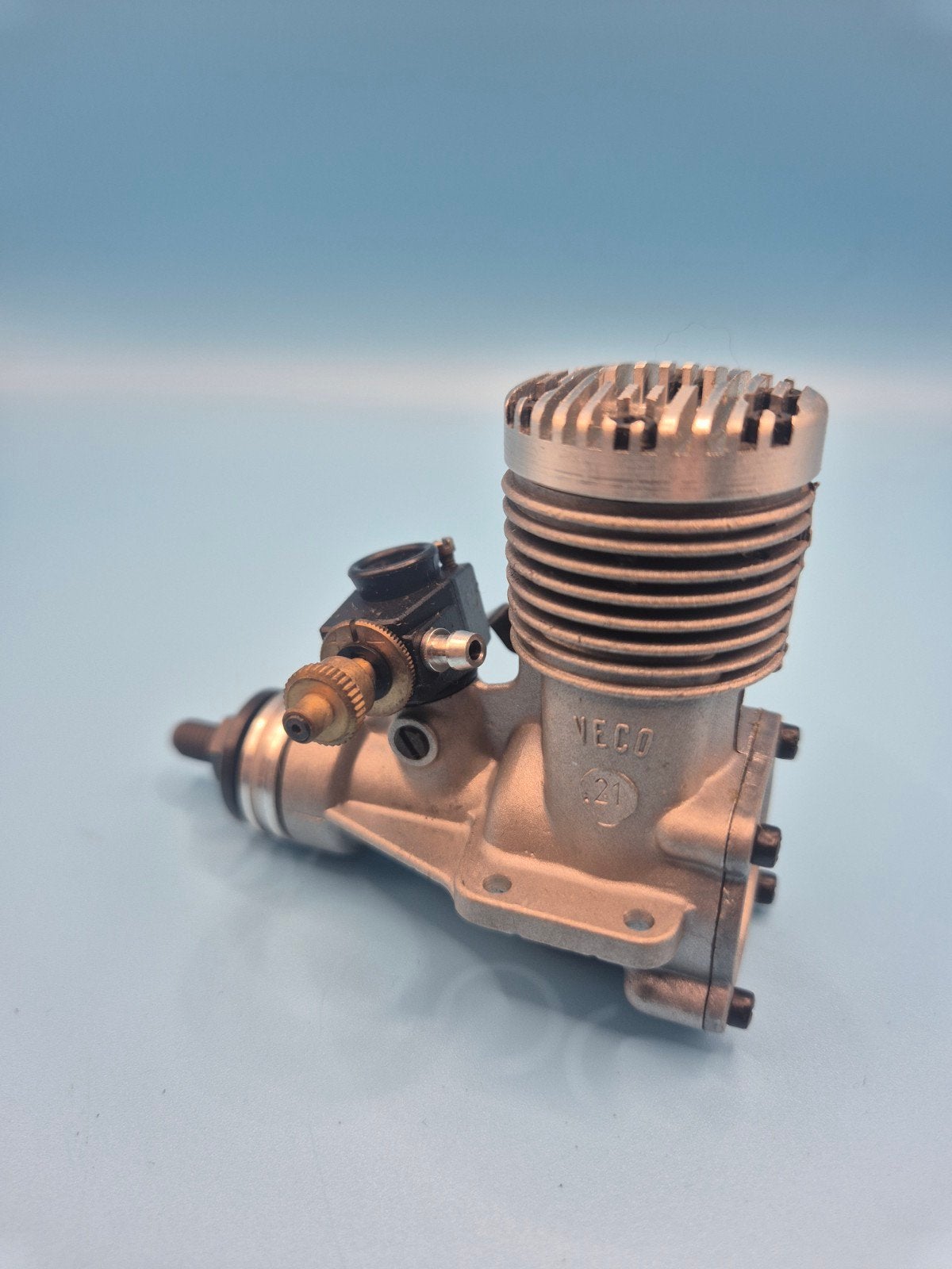 vintage HB veco .21 brandstof motor voor rc NIEUW, Ophalen of Verzenden, Overige schalen, Onderdeel