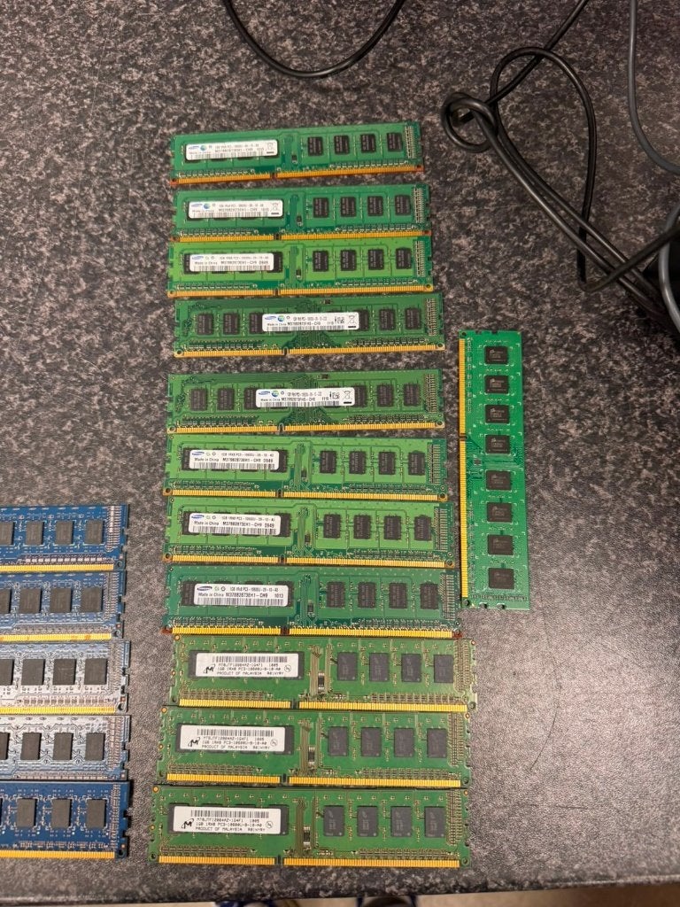 Diverse DDR3 RAM Geheugenmodules, Gebruikt, Verschillend (bijv. 1333MHz, 1600MHz), 8 GB, DDR3