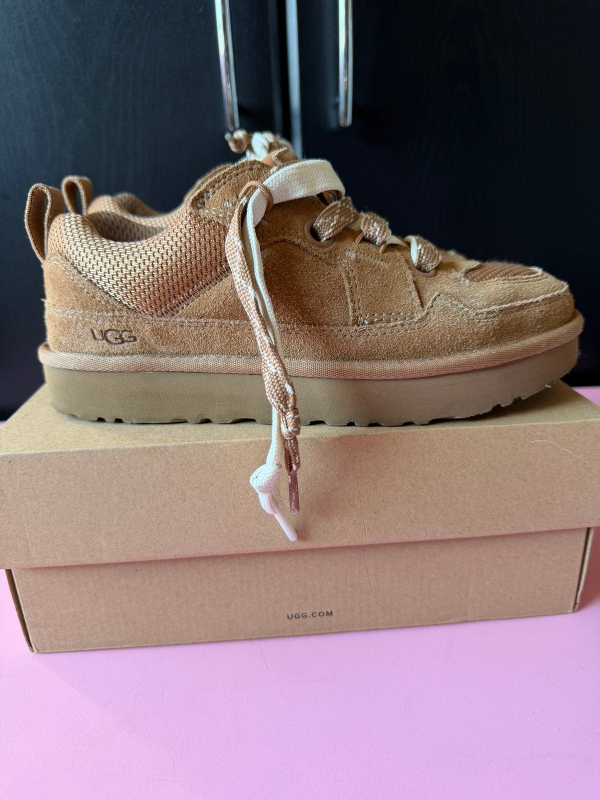 Ugg lowmel zgan maat 38 (Orgineel), Bruin, Ophalen of Verzenden, Sneakers of Gympen, Zo goed als nieuw