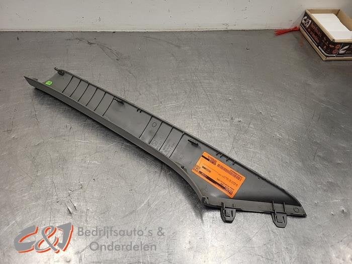 Stijl rechts-voor van een Nissan Interstar, Gebruikt, -, -, Ophalen of Verzenden