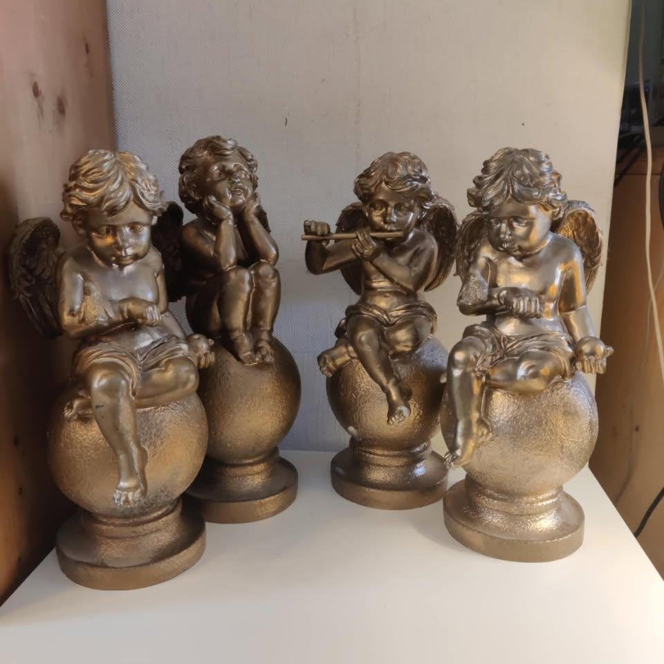 grote polystone engelen 40 cm hoog goud kleurig, Ophalen, Zo goed als nieuw, Overige typen