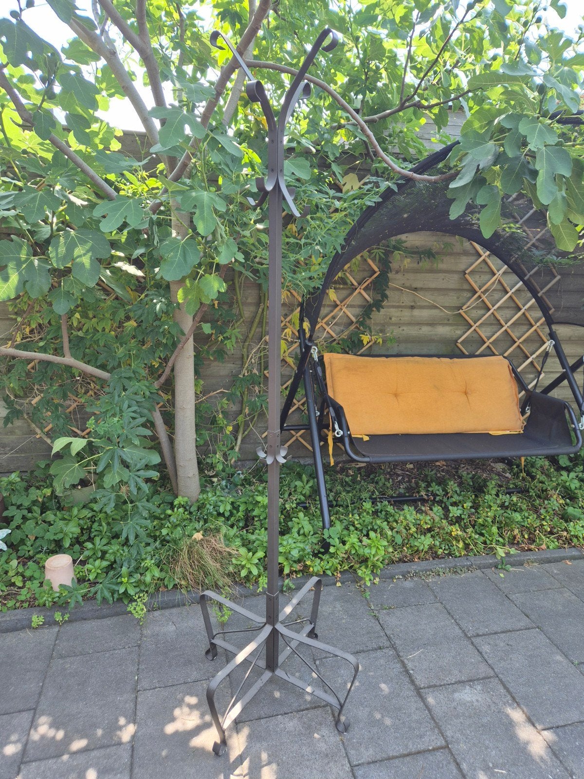 Metalen staande kapstok - ikea, Ophalen, Gebruikt, Metaal, Staande kapstok