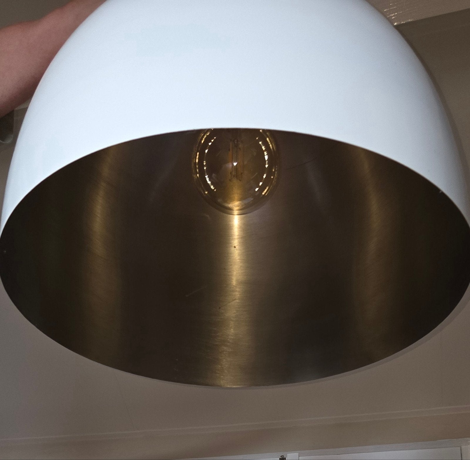 Witte hanglamp met gouden binnenkant, Ophalen, Gebruikt, Modern, Industrieel, E27 (groot)