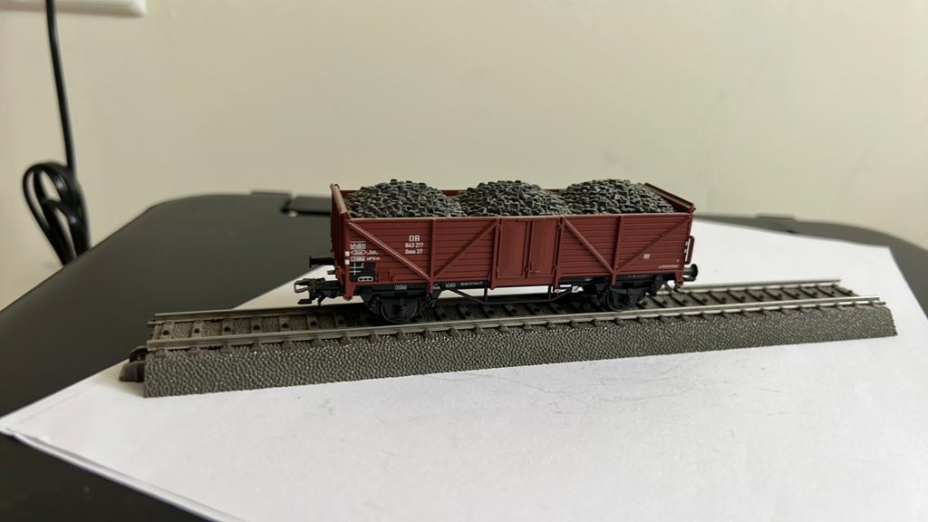 Märklin wagon met kolen - DB 08 843 277, Wisselstroom, Gebruikt, Wagon, Ophalen of Verzenden