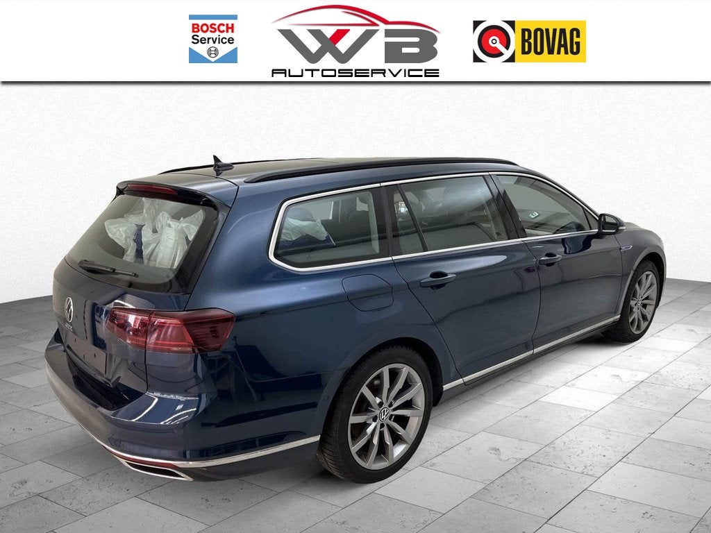 Volkswagen Passat Variant 1.4 TSI PHEV GTE PANO I IQ Light I, Auto's, Volkswagen, Gebruikt, Zwart, Automatische klimaatregeling