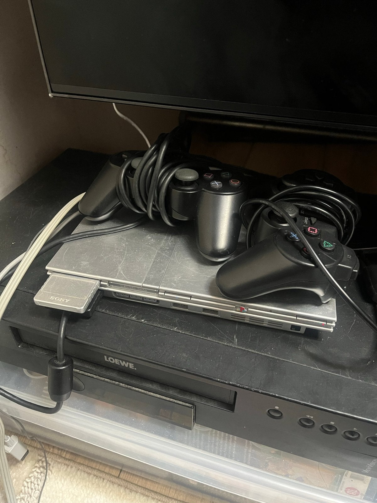 Sony PlayStation 2 (PS2) met 8 spellen en 2 controllers, Spelcomputers en Games, Gebruikt, Overige genres, 2 spelers, Eén computer