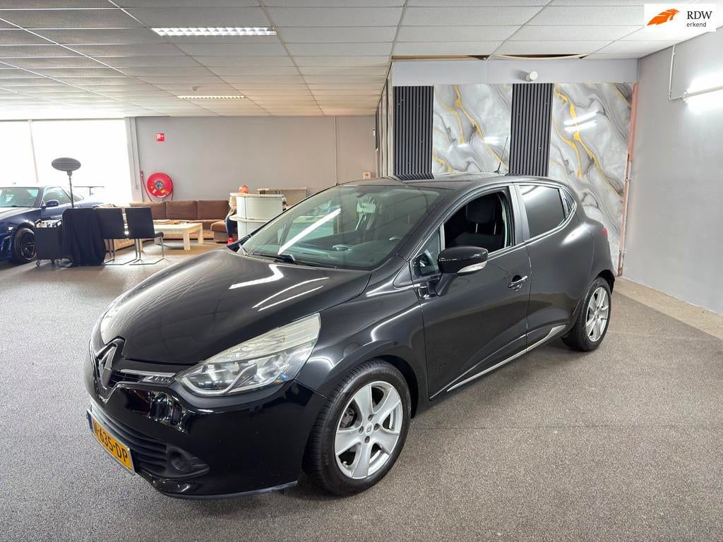Renault Clio 0.9 TCe Expression Apk Nieuw,Airco,Cruise,Carpl, Voorwielaandrijving, Stof, Zwart, 540 kg