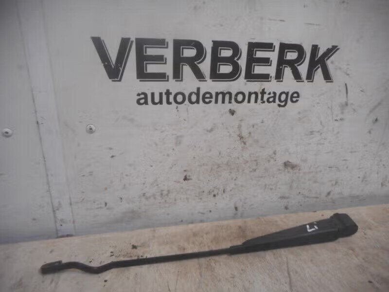 RUITENWISSERARM LINKS VOOR Volvo 940 I Estate, Gebruikt, Info@volvocars.com, Ophalen of Verzenden, Volvo