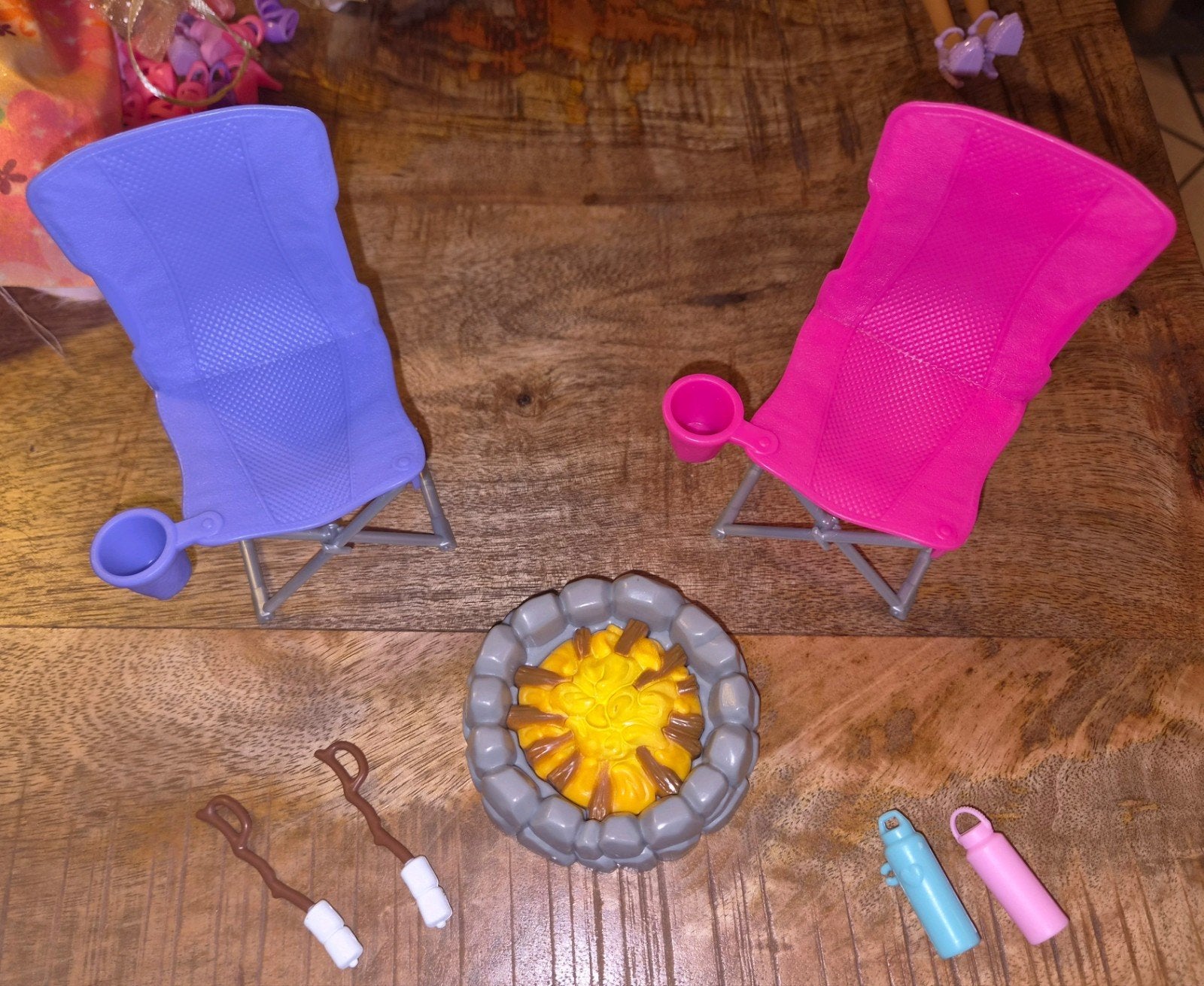Barbie poppen en camping accessoires, Ophalen, Barbie