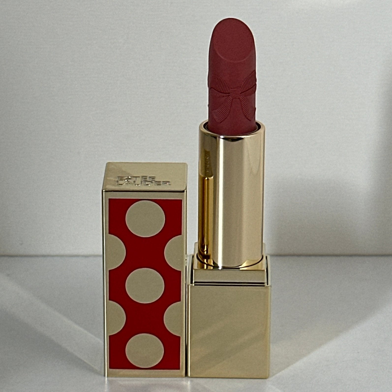 Estee Lauder Limited Edition Lipstick #Rosy Ribbon#, Ophalen of Verzenden, Nieuw, Lippen, Make-up