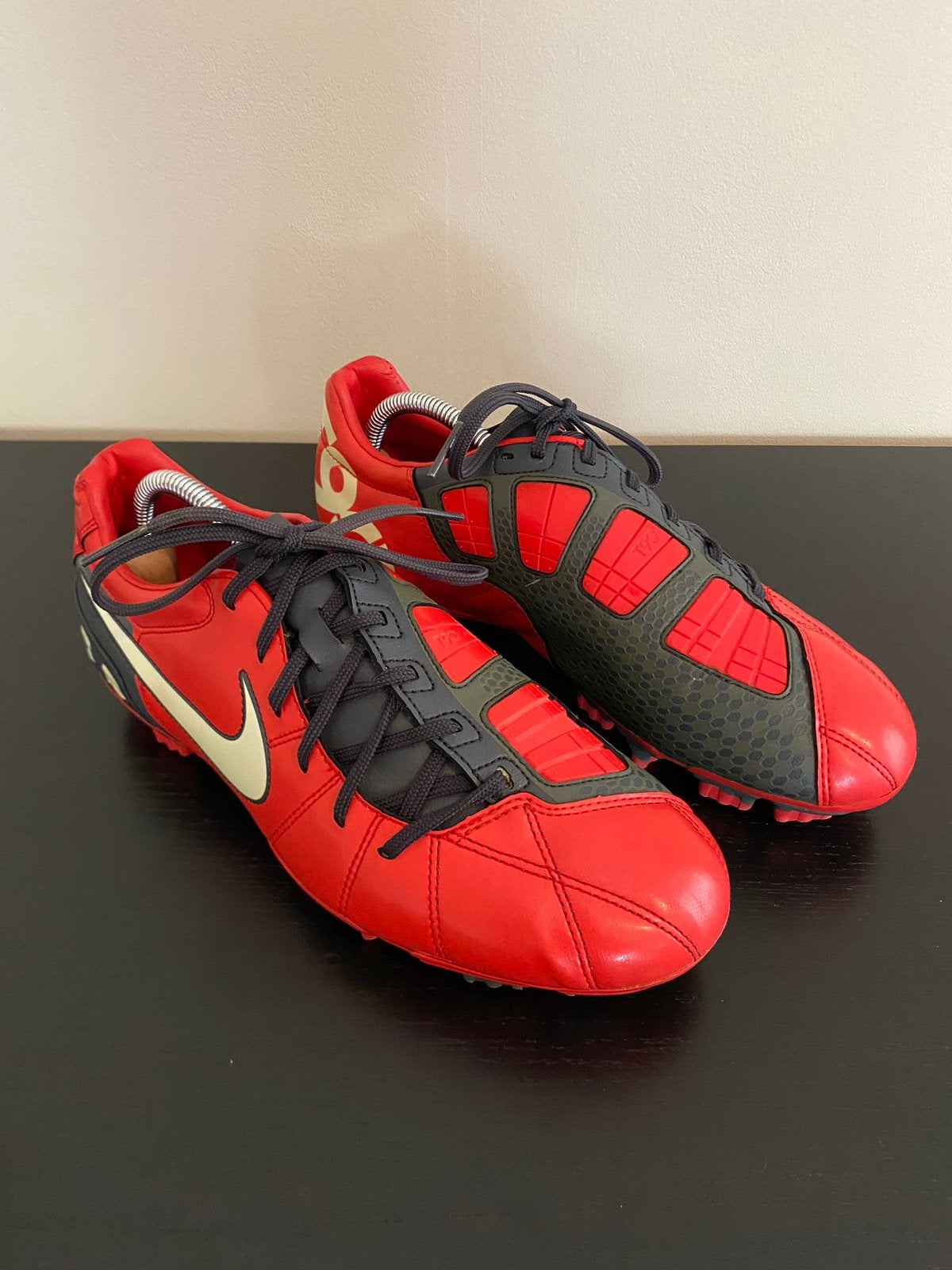 Nike Total90 Strike III FG voetbalschoenen (43), Sport en Fitness, Voetbal, Zo goed als nieuw, Schoenen, Verzenden