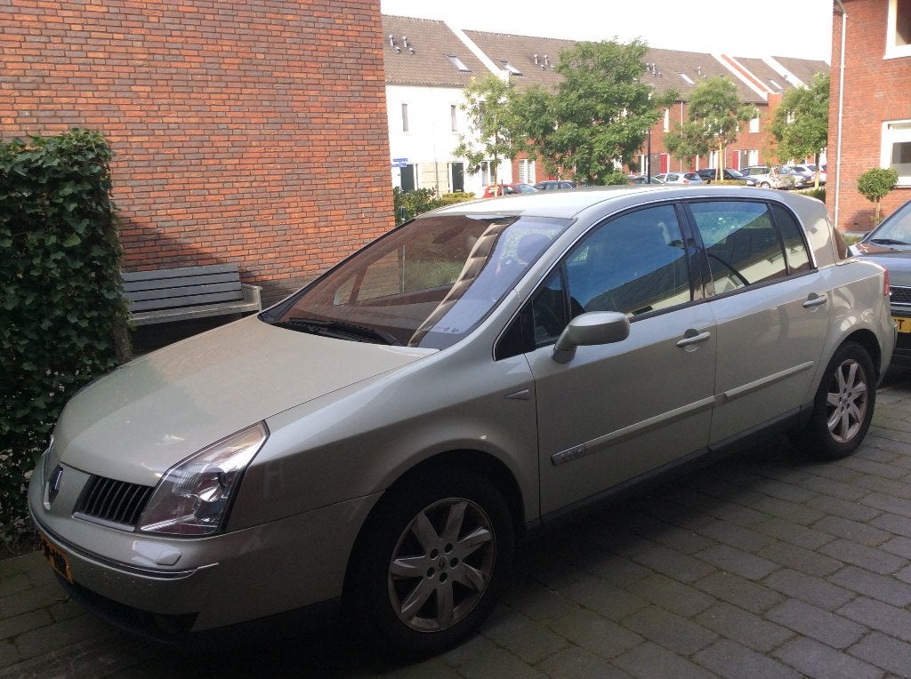 Renault Vel Satis 3.5 V6 24V AUT, Zwart, 1695 kg, Particulier, 1600 kg