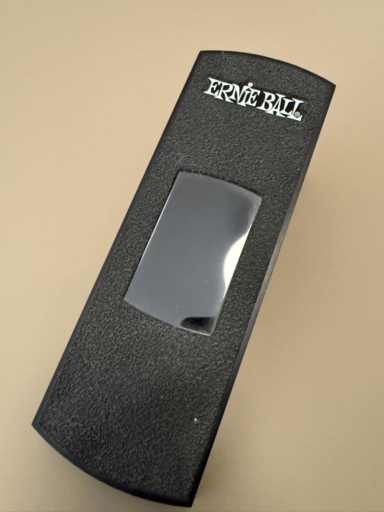 Ernie Ball VP JR Tuner, Muziek en Instrumenten, Effecten, Ophalen of Verzenden, Zo goed als nieuw