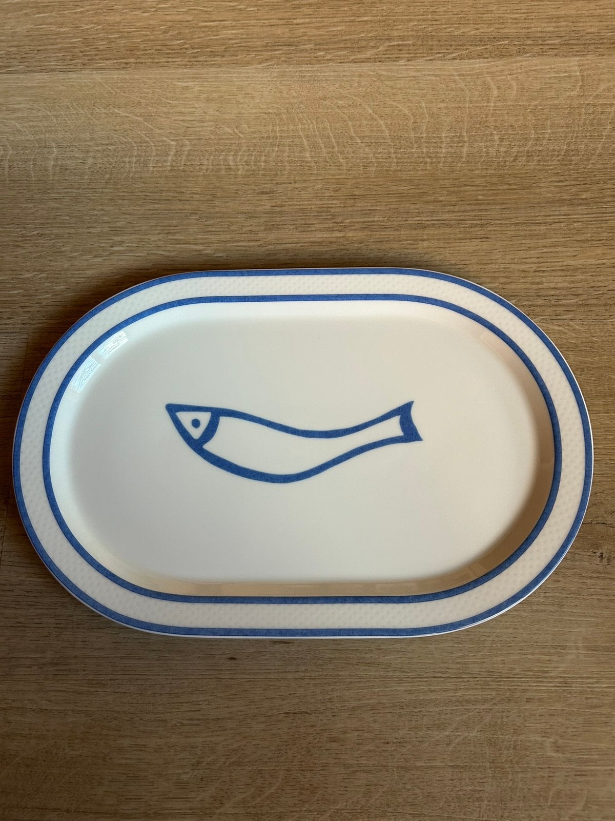 Villeroy & Boch schaal met een vis Easy line zgan, Villeroy & Boch, Ophalen of Verzenden, Modern, Porselein
