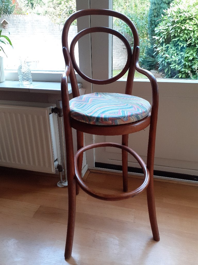 thonet kinderstoel, Ophalen