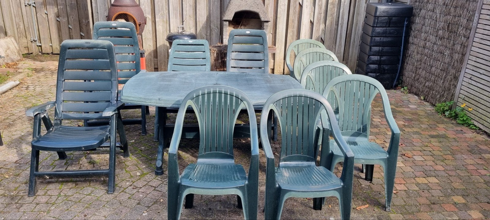Jardin tuinset, 4 tuinstoelen en 6 stapelstoelen, Tuin en Terras, Ophalen, Gebruikt, Kunststof, Inklapbaar