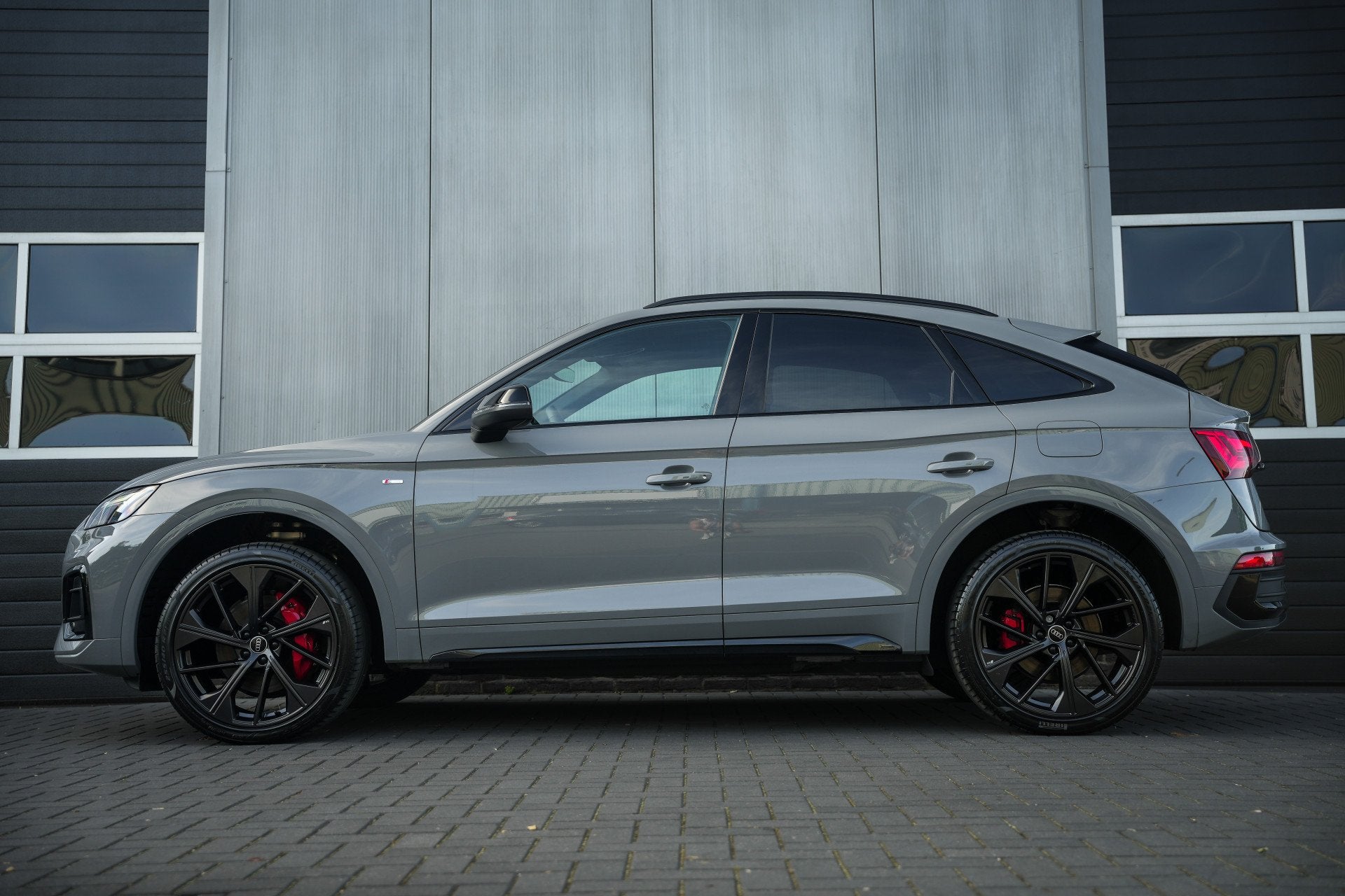 Audi Q5 Sportback 55 TFSI e 367 pk S Edition Competition S-L, Auto's, Audi, Automaat, Gebruikt, 4 cilinders, Automatische klimaatregeling