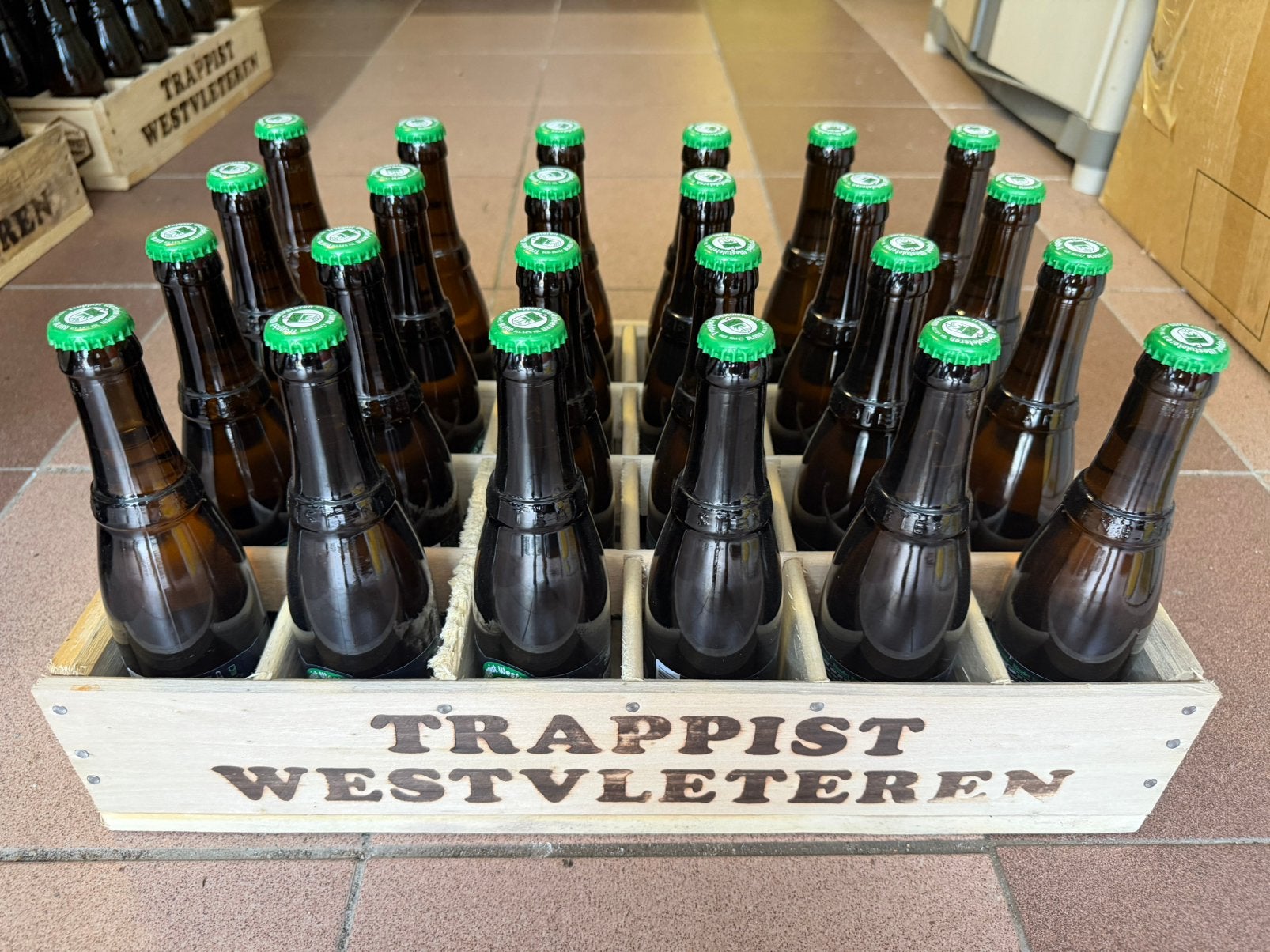 Westvleten blond - krat 24 flesjes, Verzamelen, Biermerken, Ophalen of Verzenden, Zo goed als nieuw, Flesje(s), Overige merken