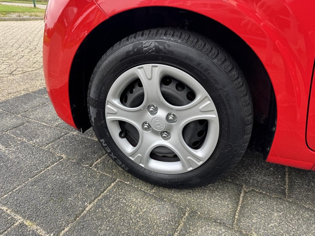 Kia Picanto 1.0 MPi ComfortPlusLine Eerste Eigenaar Dealeron, Stof, Gebruikt, Euro 6, 4 stoelen