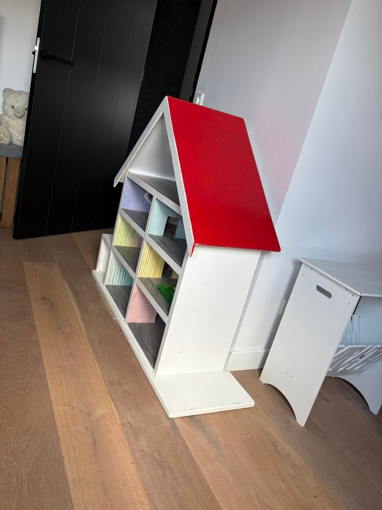 XXL poppenhuis, Ophalen, Zo goed als nieuw