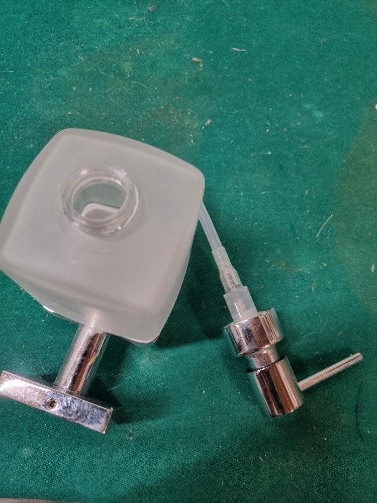 zeepdispenser voor aan de muur, Ophalen of Verzenden, 'T Olde Gre-j, Info@toldegrej.nl, Endepoelstraat 20f Didam