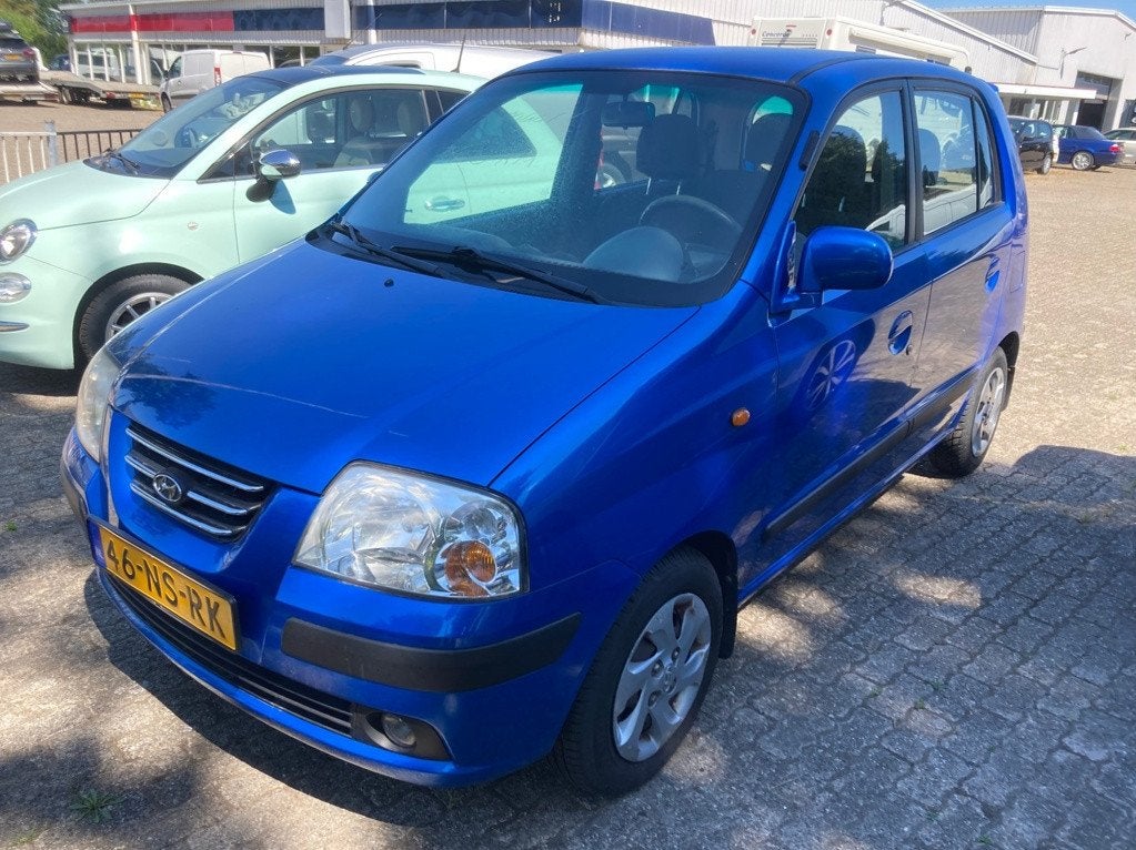 Hyundai Atos 1.1i Dynamic Prime AUTOMAAT. 67500 KM. Zéér n, Gebruikt, 31 €/maand, 4 cilinders, Origineel Nederlands