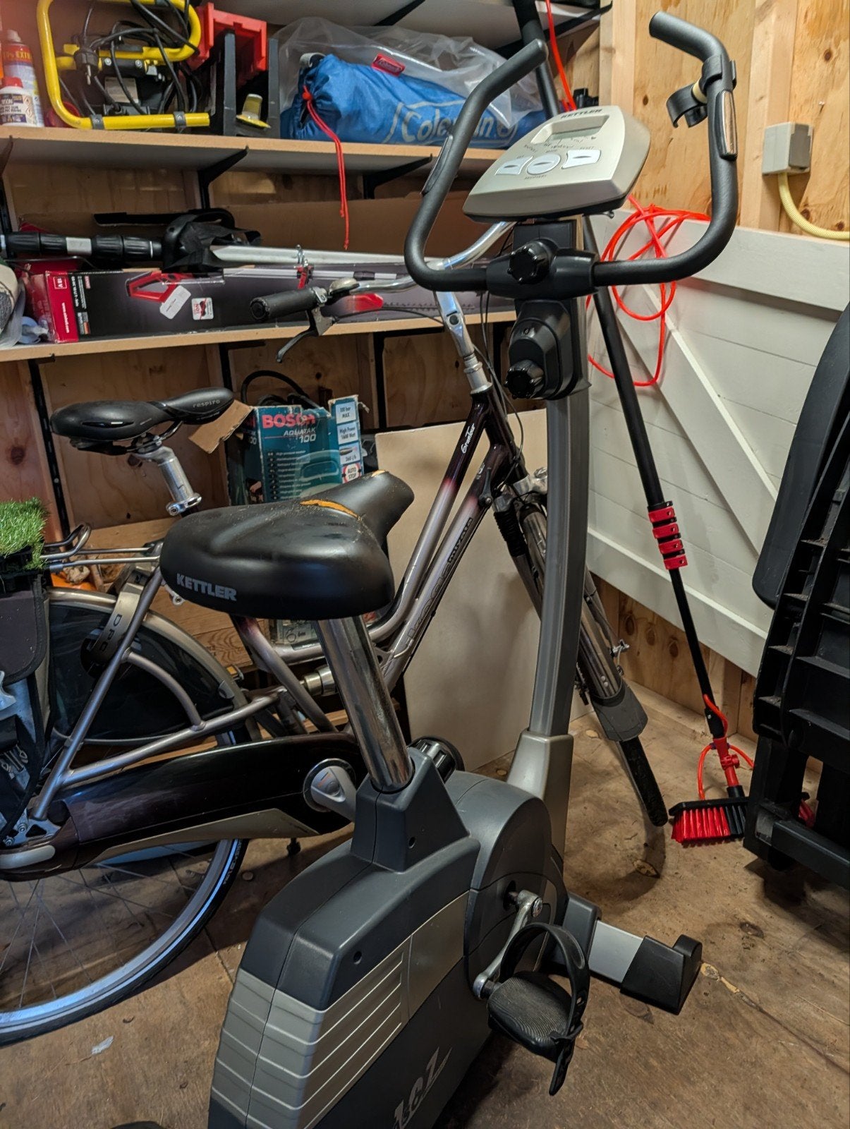Kettler Hometrainer -, Ophalen, Gebruikt, Metaal, Benen