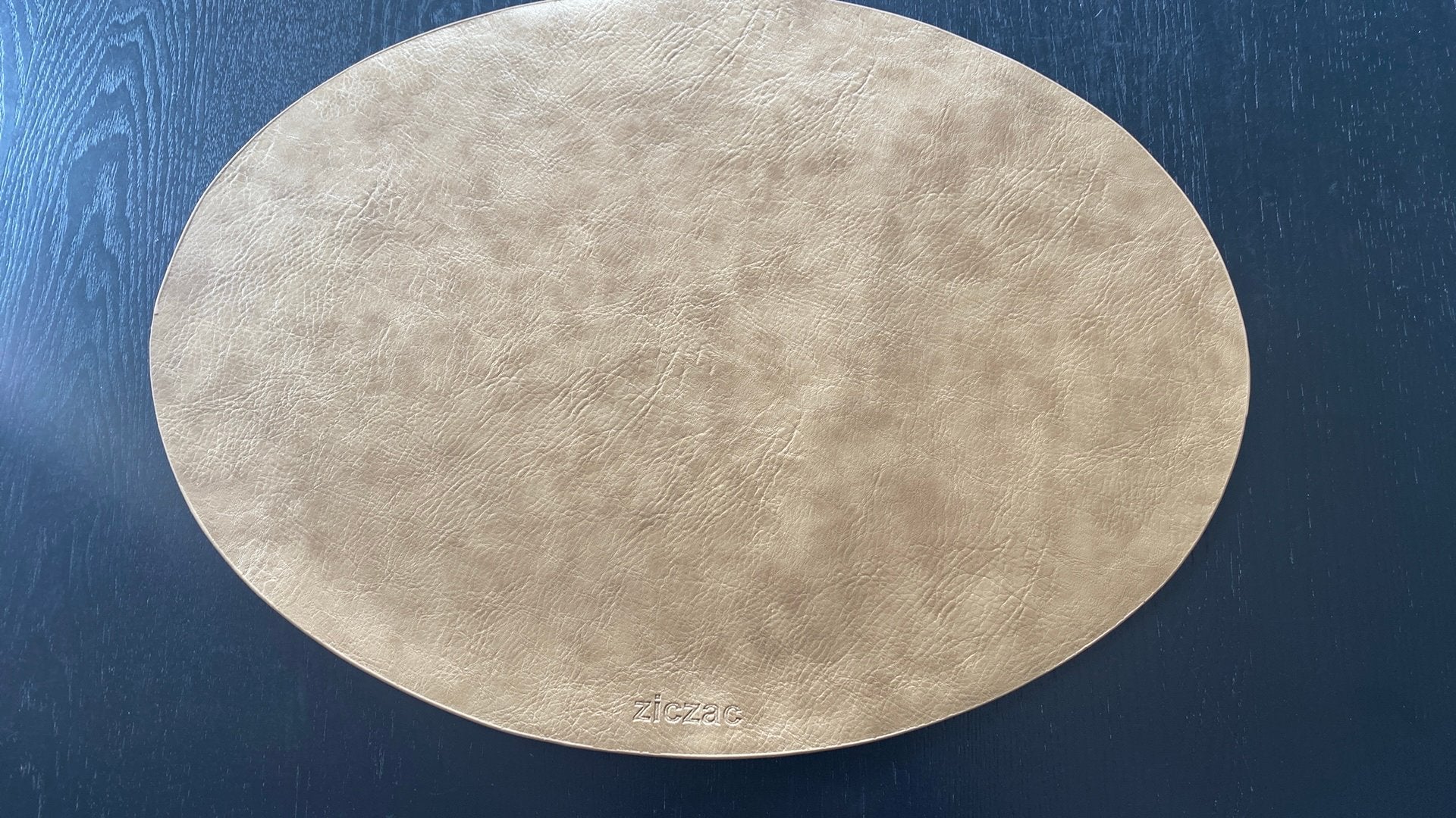 Te koop 8 placemats van ziczac, Huis en Inrichting, Ophalen of Verzenden, Zo goed als nieuw, Rechthoek
