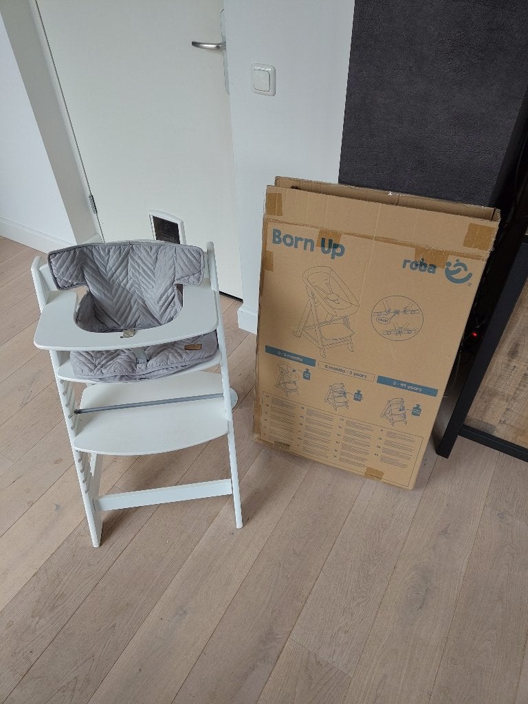Roba Born Up 2-in-1 meegroeistoel wit – met babyzitje, Ophalen, Zo goed als nieuw, Meegroeistoel, Aanschuifbaar