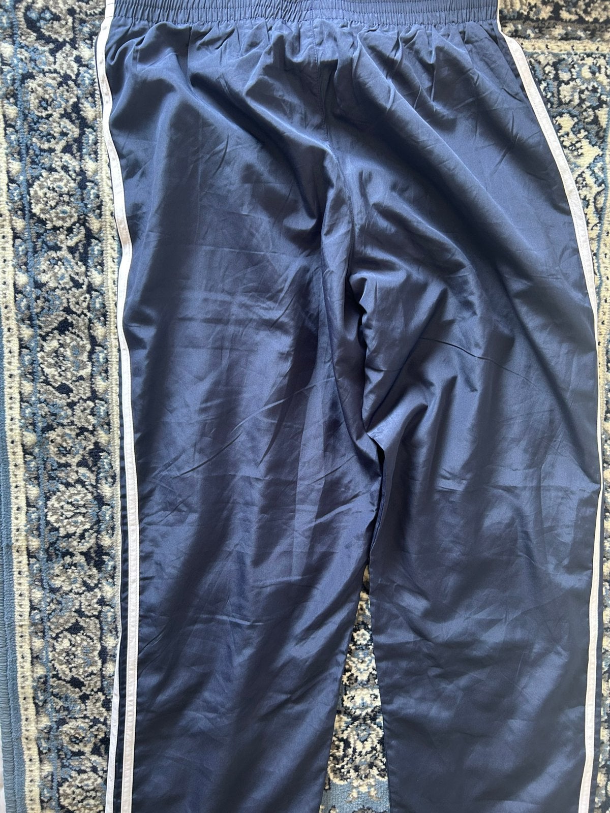 Adidas trainingsbroek blauw met witte strepen maat L, Maat 52/54 (L), Blauw, Nieuw, Ophalen of Verzenden