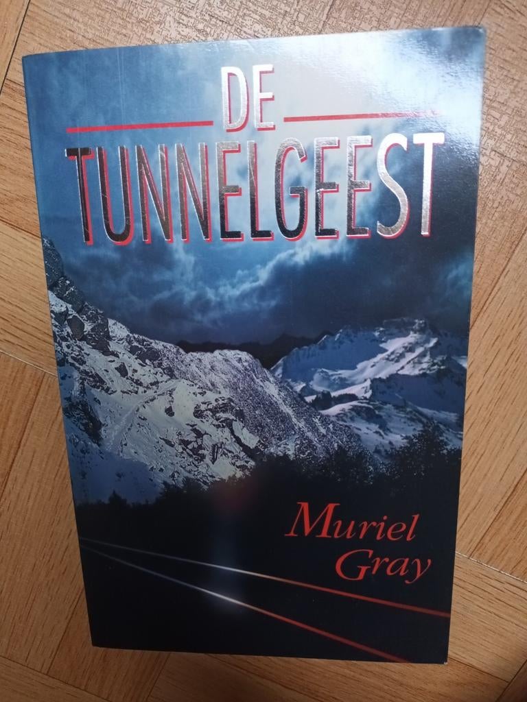 Martin Gray - De tunnelgeest, Boeken, Ophalen of Verzenden, Zo goed als nieuw, Martin Gray