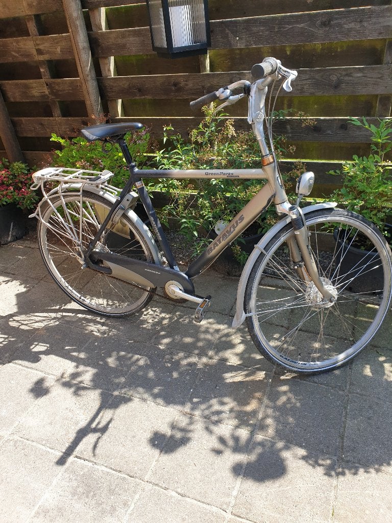 BATAVUS HERENFIETS 28 INCH, Ophalen, Gebruikt, Versnellingen, Batavus