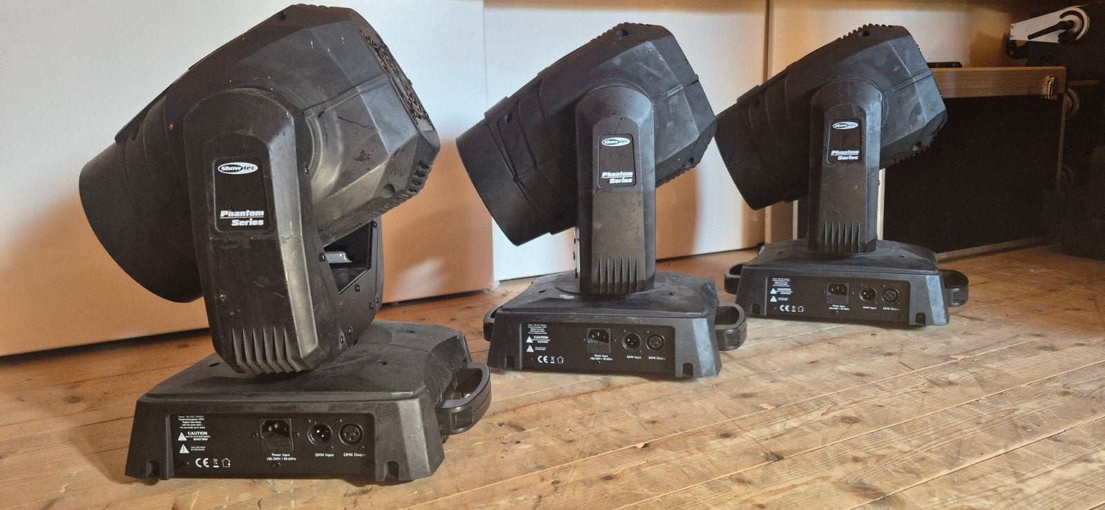 Foto 4 van Showtec Phantom Series Moving Heads (3 stuks)