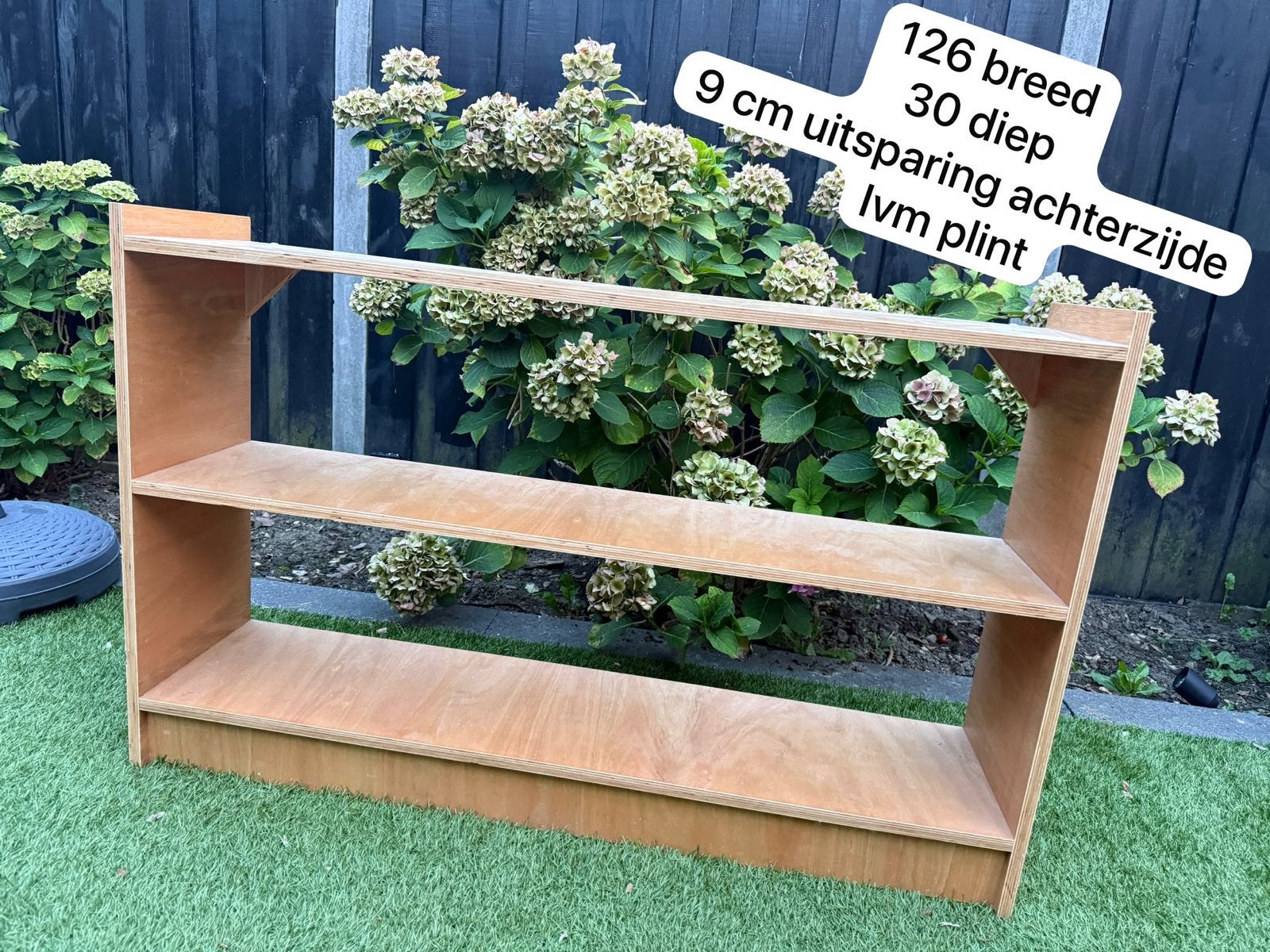 Montessori Meubel - Lage Kast met Plankjes, Ophalen, Met plank(en), Gebruikt, 100 tot 150 cm